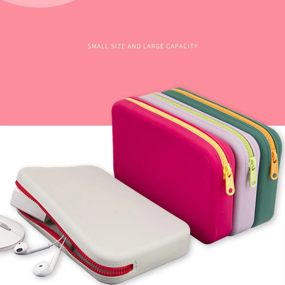 Silicone Large Makeup Bag, Travel Toiletry Bag For Women Big Makeup Bag Organizer Portable Cosmetic Bag Zipper Pouch Purse Waterproof Makeup Storage Bag (Medium Purple)